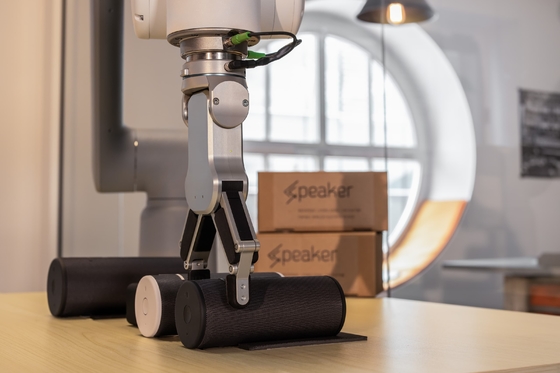 Onrobot RG6のロボット グリッパーとの適用範囲が広く、新しいABB GoFa CRB15000 Cobot