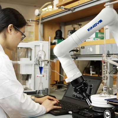 アセンブリ原動力のつかむことのための携帯用6軸線KINOVA Cobot Gen3のロボット マニピュレーター