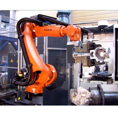 GBSのロボット レーザ溶接のロボット腕およびKR70 KUKAのロボットのための線形トラック柵
