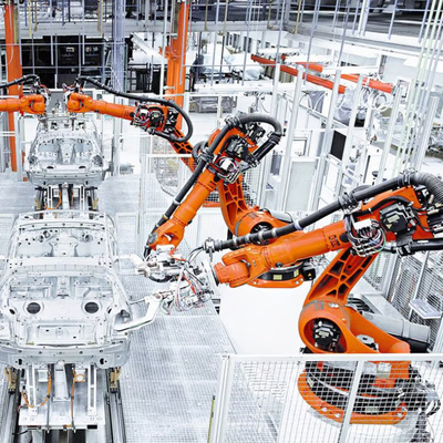 KUKA KR 240 R3330 CNGBS線形ガイドレールによるパレティ化ロボット 自動機械用重量 240kg ロボットアーム