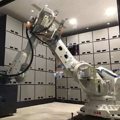 産業ロボット ABB IRB 6700-150/3.2 6軸ロボット腕として,ピックアンドプレイスマシン用のドレッシングパック
