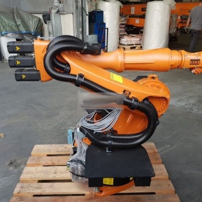 クカハンドリング ロボットアーム 6軸 KR 16 R1610 CNGBS ロボットグリッパーを産業ロボットとして