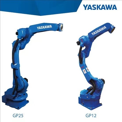 YASKAWA MOTOMAN GP12 工場用産業用ロボットの溶接ロボットとして溶接銃