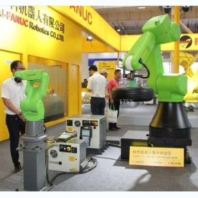 6軸ロボットアーム Fanuc CR-15iA CNGBS ロボットグリッパー付き