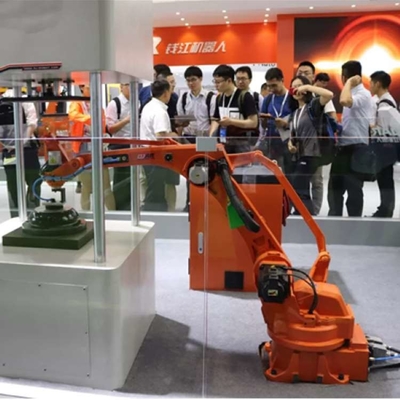 産業用ハンドリングロボットQJR130-3100M CNGBSロボットグリッパー産業用ロボット腕5軸