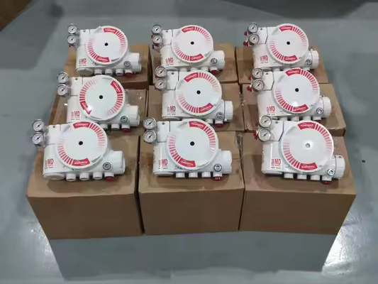 ストックサプライヤーの フローサーブ ロジックス 3200MD バルブポジショナー 効果的な流れ制御のために中国のアクチュエータと統合