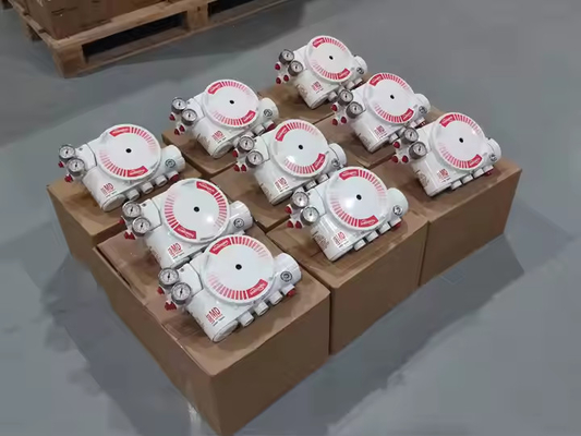 フローサーブバルブで線形気圧制御バルブ LOGIX 3200MD 520MD デジタルハートバルブポジショナー ストックフローサーブバルブ