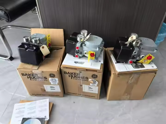 中国直角型トップガイドバルブ マソネイランバルポジショナー SVI2 インテリジェント電気バルブポジショナー ストック