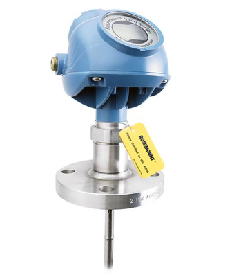 スキッドに搭載された補給装置は,EMERSON Rosemount 5300レベルトランスミッター - 誘導波レーダーレベルメーターで装備されています