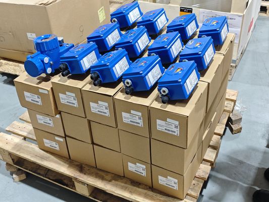 高度な自己診断機能とIP66侵入保護を備えた、正確な供給圧力制御のためのコントロールバルブポジショナー