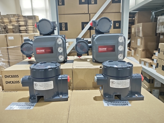 中国製空気圧制御バルブ、バルブコントローラーFisher DVC6205+DVC6215、リモートトラベルセンサー、スプリットタイプバルブポジショナー