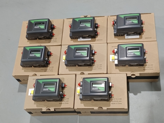 DVC2000 フィッシャー バルブ ポジショナー 4-20mA HART 20-100 Psi