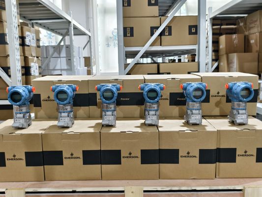 無線範囲 内部アンテナ 225 M 再生可能 ≤10C 先進的な無線技術 ローズマウント圧力トランスミッター 3051C
