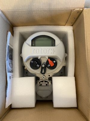 ステンレス鋼製ローターク電動作動バルブ 電動アクチュエータボールバルブ 流量制御バルブ