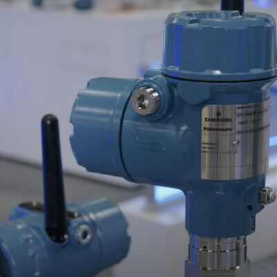 エマーソン 無線 HART 接触しないレーダーレベルトランスミッター ローズマウント 3408 モニターレベル測定
