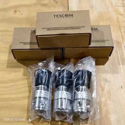 Tescomの調整装置の空気弁のポジシァヨナー44 2200のシリーズ圧力調整器