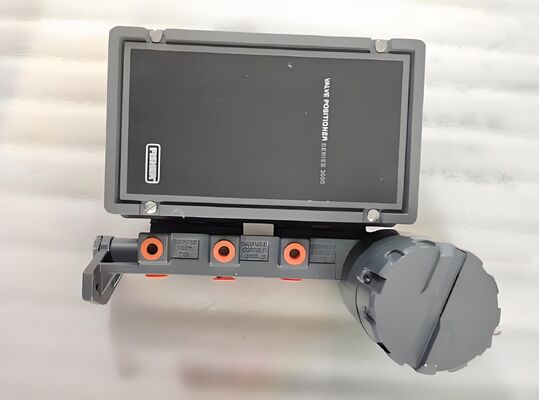 Fisher 3620J Electro-Pneumatic Valve Positioner 4-20mA for Rotary Valves with Aluminum Alloy Construction