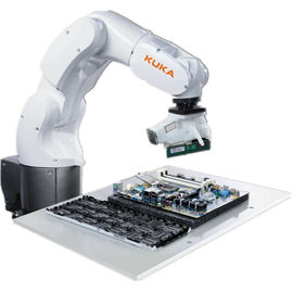 大きい動きの範囲のプログラマブル ロボットの腕、KR 3のR540によって連結されるロボット腕