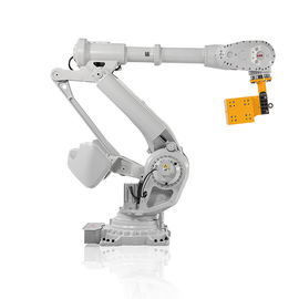 1175 x 920mmのロボット基盤IRB8700と集まっている3.4kW 800kg ABBのロボット腕