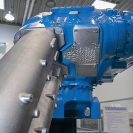 高いペイロードL軸線の自動ペンキの噴霧のロボット、スペース節約の速くロボット腕