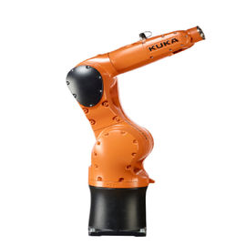 6軸線の工業用ロボットの腕によって連結されるロボット腕IP54の保護床の土台