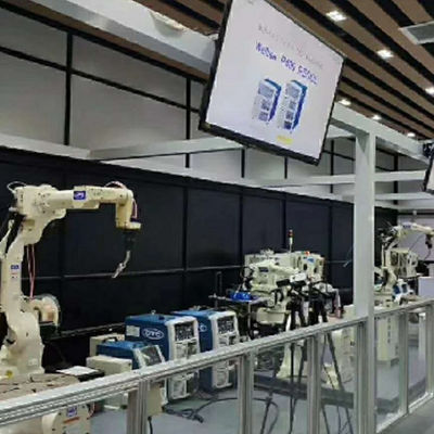 6ミグ溶接のためのDM350 DM500の溶接機が付いている軸線のロボット腕OTC FD-B6Lの溶接ロボットの解決
