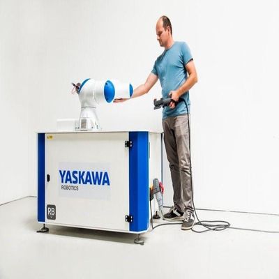 共同のロボットのための一突きおよび場所のロボットHC10 6軸線の工業用ロボットの腕