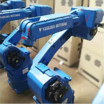 Motoman GP8 6の軸線の工業用ロボットの腕を搭載する自動ロボティック パッキング機械