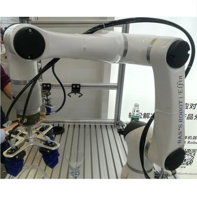 普遍的なロボットおよび溶接機のための3KGペイロード590MMの範囲の小妖精E03の6 Aixs Cobot