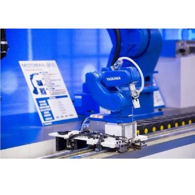 物品取扱いのための7KGペイロードそしてYRC1000 CNCのコントローラーとのGP7工業用ロボットの価格