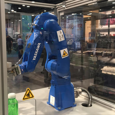 8KGペイロードの物質的な処理装置としてロボティック腕のマニピュレーターの工業用ロボットとの高性能GP8