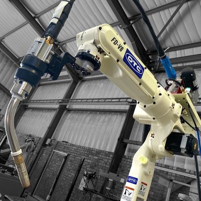 ティグ溶接のロボット6軸線FD-V8の外的な溶接トーチDM350の医療機器