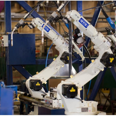 ロボティック溶接機を溶接するミグ溶接のロボット6軸線OTC FD-B6の自動車