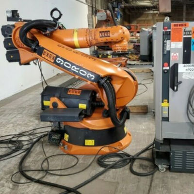 スポット溶接機械のためのレーザ溶接のロボットKR360溶接ロボットの腕6の軸線