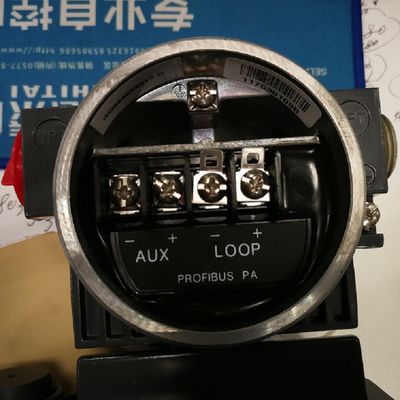 バルブ本体が付いているFIELDVUE DVC6200pデジタル弁コントローラー サポートProfibusのスマートな弁のポジシァヨナー