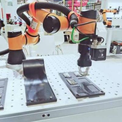 共同のロボットとして負荷および荷を下すことのためのCobot AUBO I16 6の軸線