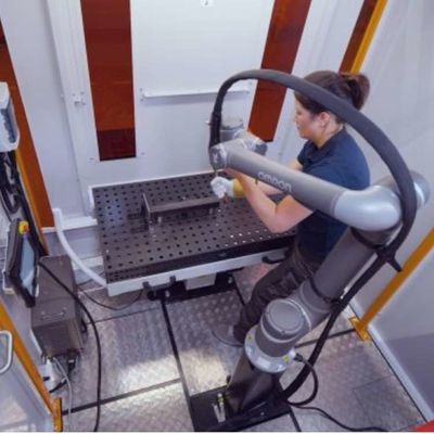 溶接ロボット腕 オートメーション OMRON TM12 6 軸 協働ロボットとしてのロボット腕