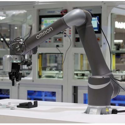 一突きおよび場所のロボットとして負荷に荷を下すことのための共同のロボット6軸線TM14