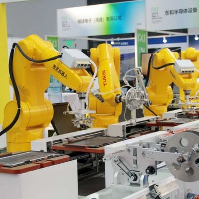 ロボットTKB6300-25KG-1700mm 6軸線のロボティック腕の工業用ロボットの処理