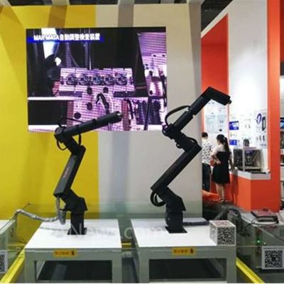 普遍的なロボットに荷を積むための工業用ロボット6の軸線中国TKB800-6kg-876mm
