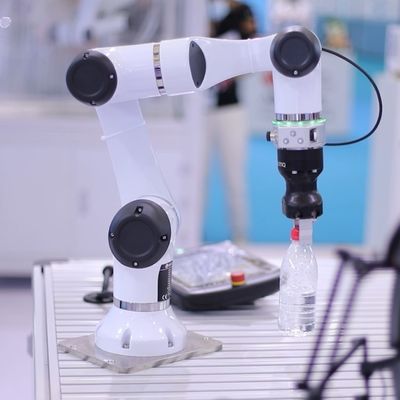 ハンのグリッパーの一突きおよび場所機械ペイロード5kgの安全な共同のロボットcobotとの小妖精シリーズ中国のロボット腕6の軸線