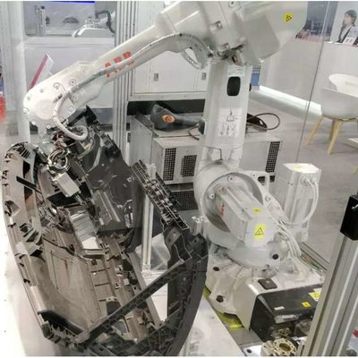 一突きおよび場所のロボットIRB 2600-12/1.65工業用ロボットとしてロボティック腕6の軸線
