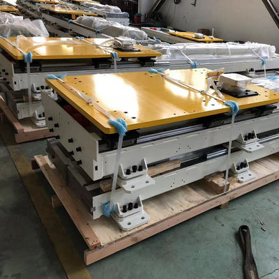 柵の2500KGペイロードそしてロボティック腕に使用する3200MMの範囲のロボット トラック