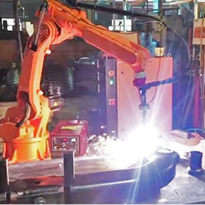 Migの溶接工の溶接ロボットが付いている溶接のロボティック腕6の軸線QJR6-3中国のロボット