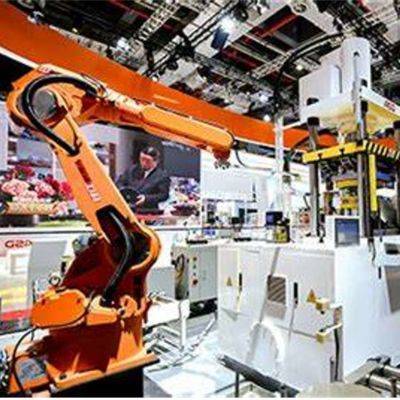 組み立てロボットとして6台の軸線のロボティック腕アセンブリQJR10-1中国ロボット