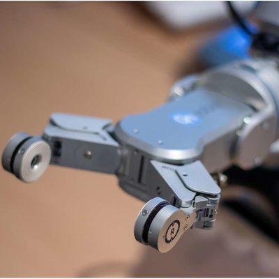スマートロボットグリッパー RG2-FT 産業ロボット自動化のための協働ロボット腕