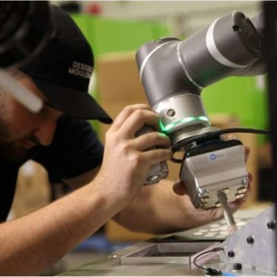 工業用ロボットとして共同のロボティック腕を搭載する真空のロボット グリッパーVGC10