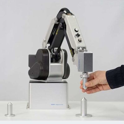 デスクトップロボットアーム 4軸 MG400 ロボット 中国 CNGBS ロボットグリッパーと協働ロボット
