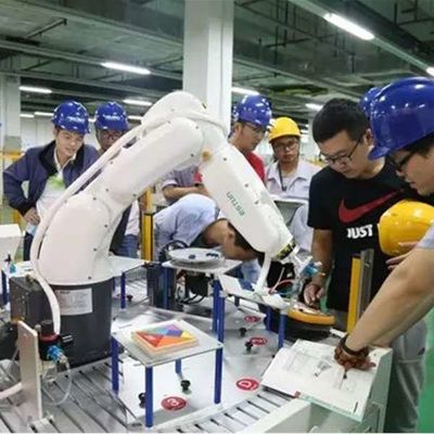 小型ユニバーサルロボットアーム 6軸 中国 ER6-730-MI CNGBSドレスパック付き