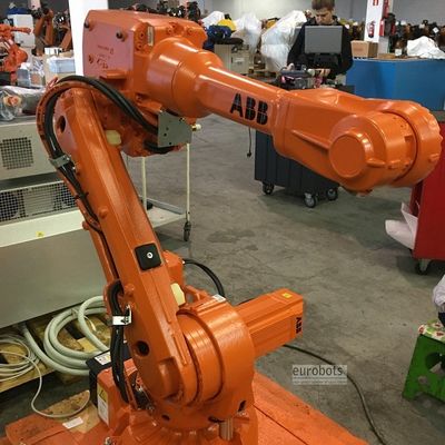 パッキングのパレットで運搬するロボットおよびパッキング機械のための工業用ロボットの6つの軸線のロボティック腕ABB IRB2600